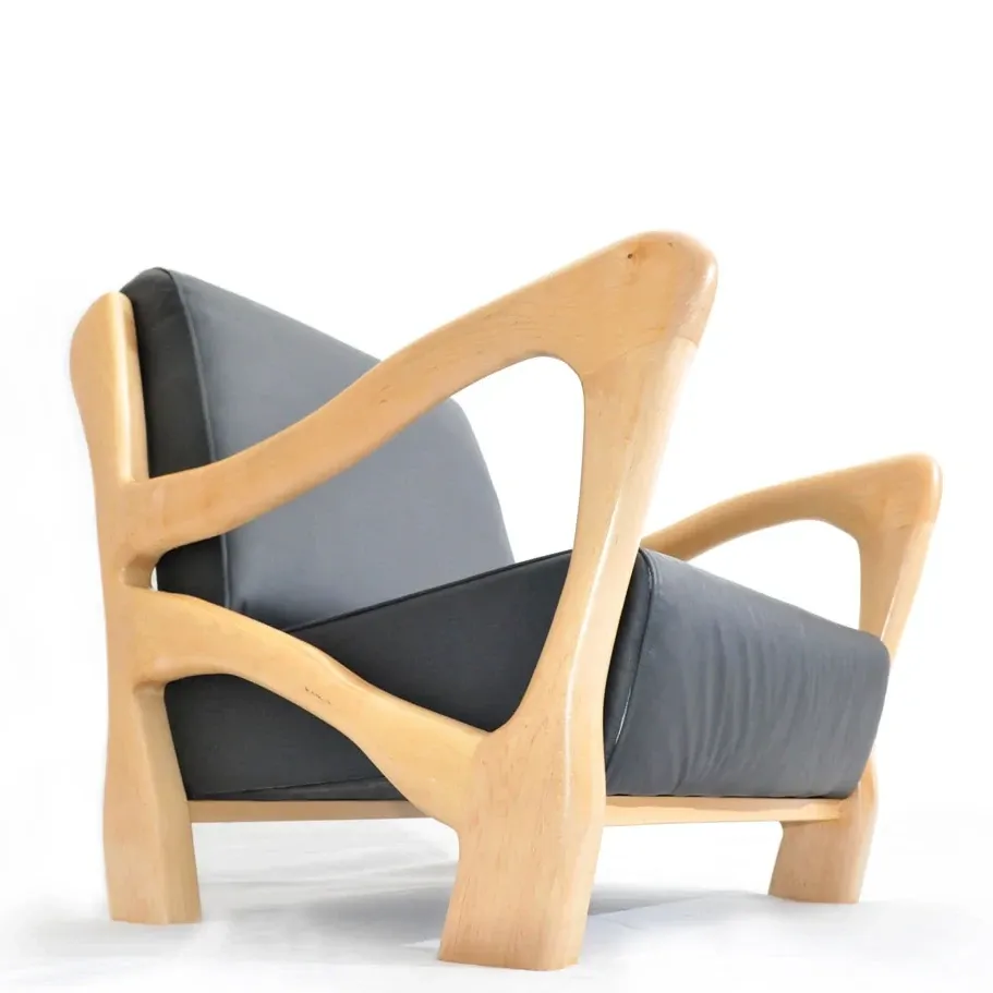Skeletus chair